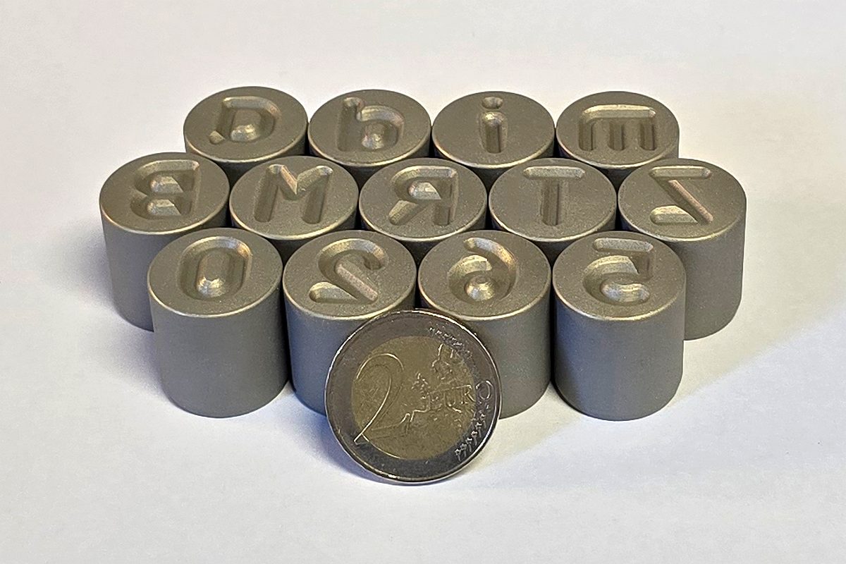 Punzoni su calotta sferica